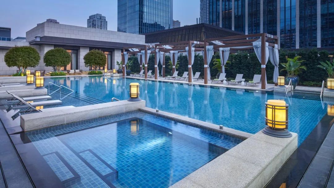 Andaz Xiamen Outdoor Swimming Pool