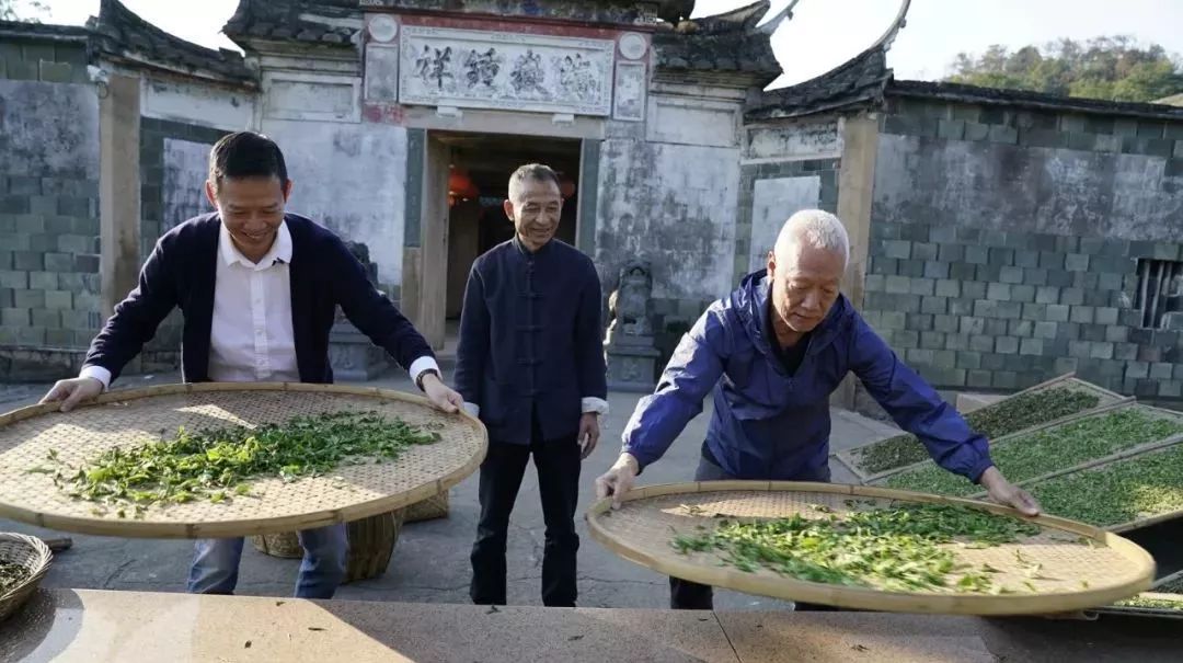 吴晓波综艺首秀,竟跑去学二十年才能出师的技艺