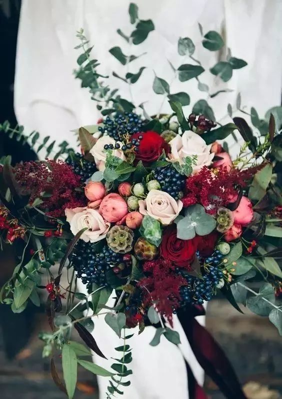 结婚手捧花图片 新娘捧花高清图片 盘点22款最美冬季新娘手捧花