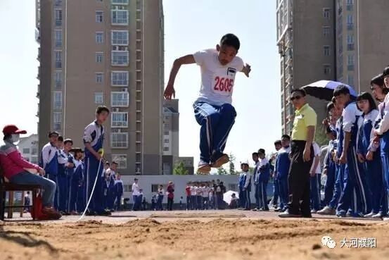 濮阳县属于哪个市_阿荣旗属于县还是市_二连浩特属于市还是县