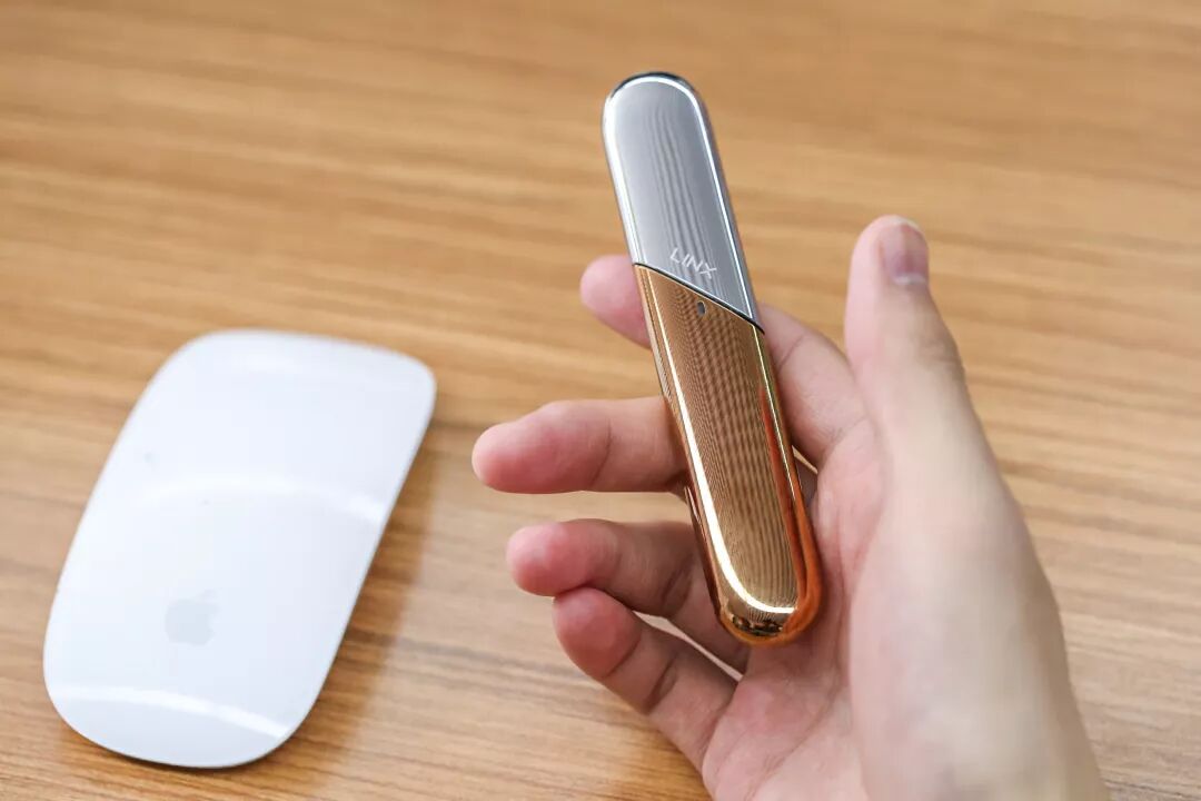 苹果版电子烟！颜值爆表，吸1口解瘾，3口让你High翻天！