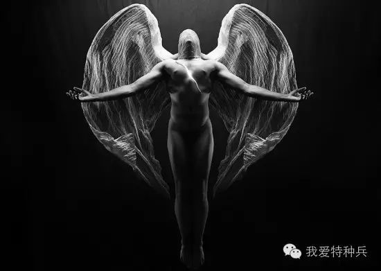我们的认知塌了 - 关于量子卫星的惊人背景