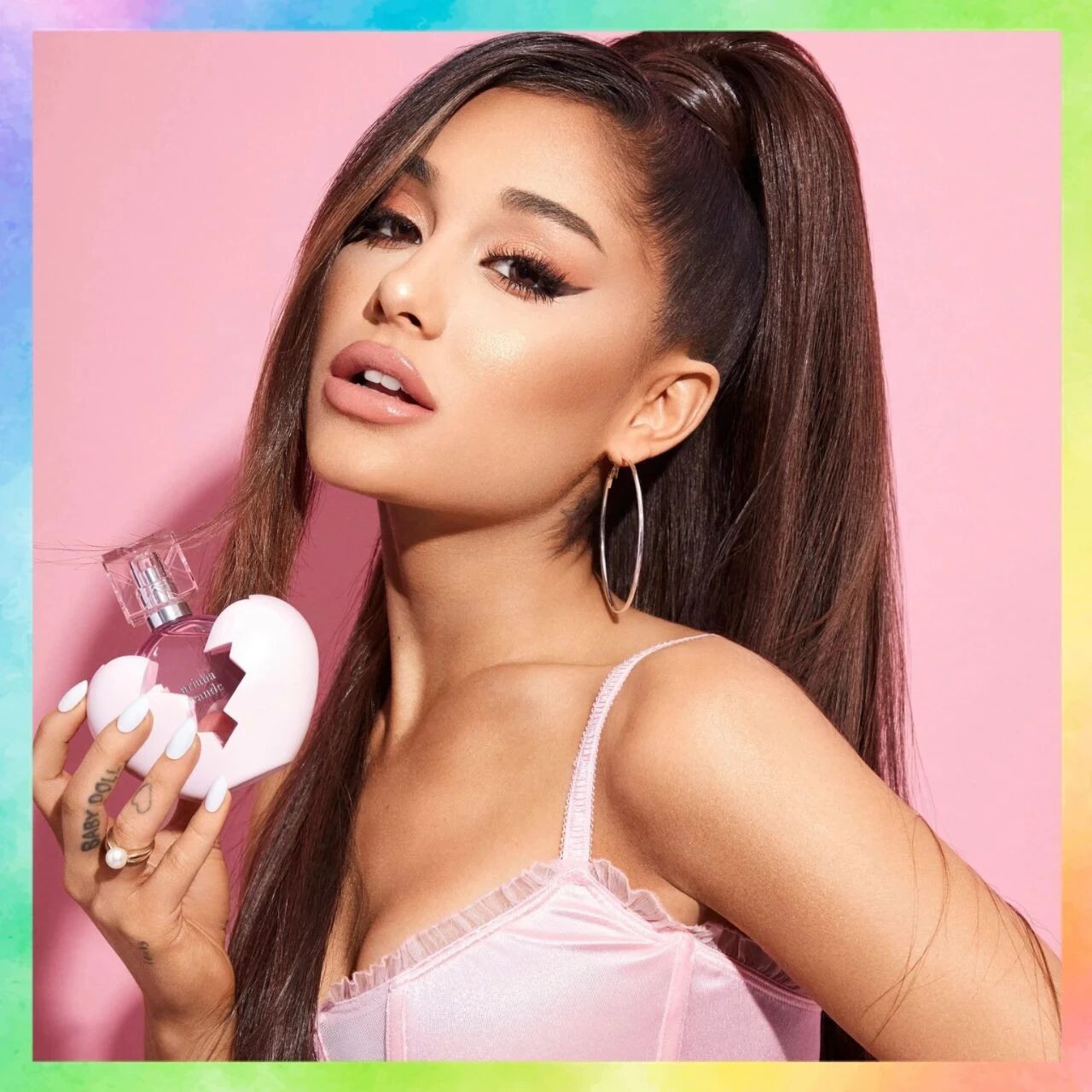 A妹Ariana Grande也要搞美妆了!