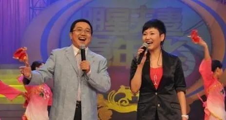 突围句号再婚娶小11岁丫蛋今老来得女事业爱情双丰收