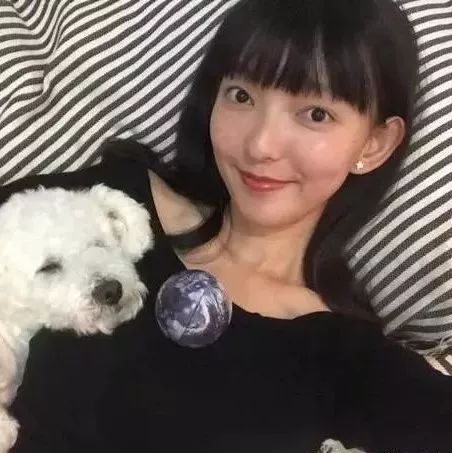 汪涵认她作干女儿,钱枫的绯闻女友,网友:芒果台是她家开的