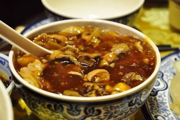 从全中国的早餐摊路过发现90的人没吃全过