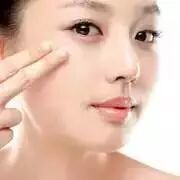 两个文盲的微信聊天!笑翻千万人,差点笑怀孕了~