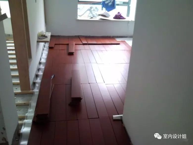 地板保養木精華液騙局_地板保養價(jià)格_木地板的保養