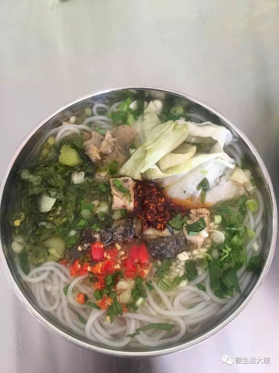 么么不得了大理怎么有怎么好吃的土鸡米线