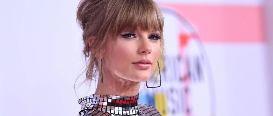 AMAs | Taylor女士出现兮,令天下Diva尽'汗颜'