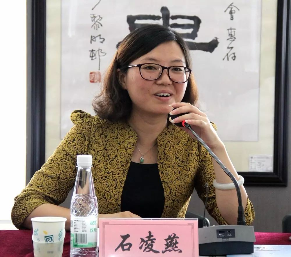石阡县人民政府副县长石凌燕女士