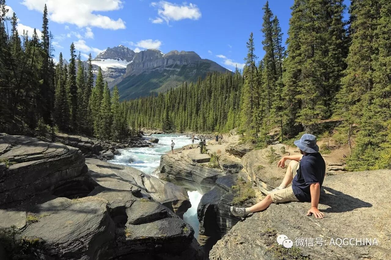 世界最美学游，你愿意与她邂逅吗？！