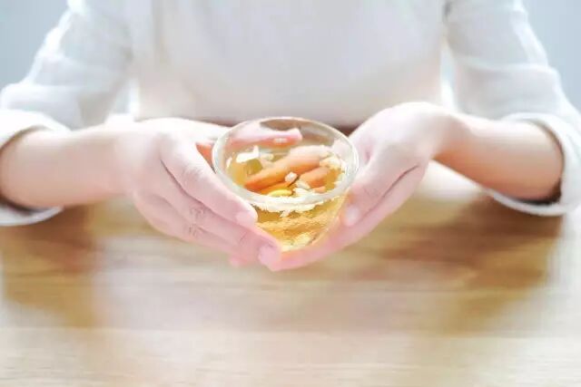 喝茶的女人有多美，妥妥迷倒你！