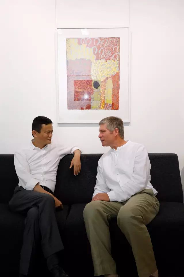 37年前，马云在西湖边的一段际遇，为他打开世界之窗