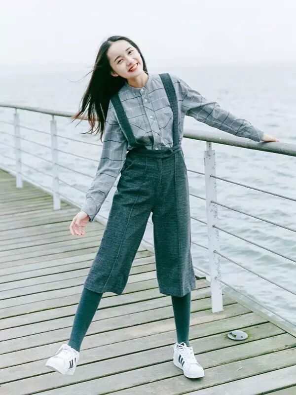 Angelababy怀孕都能美炸天?拜托,少女感才是扮嫩的关键啊!-怀孕期