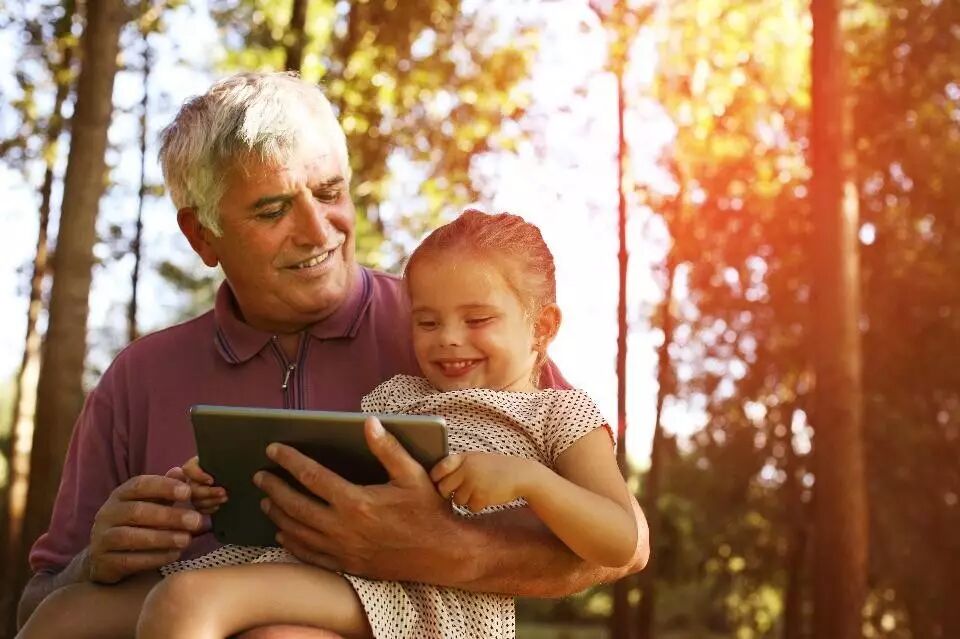 үүﱲǿ游Ƹ뺢ӱнǿ