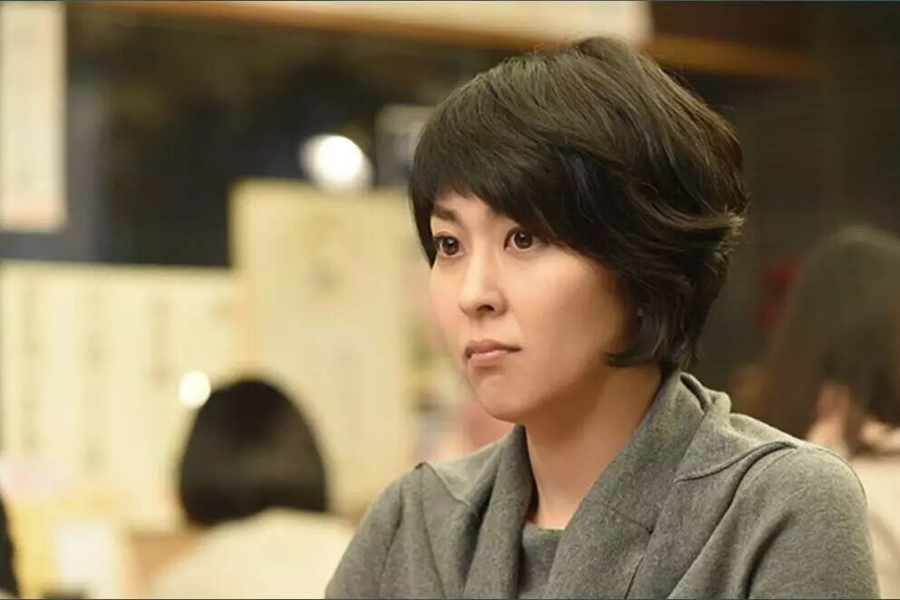 中年女子  松隆子太霸气了