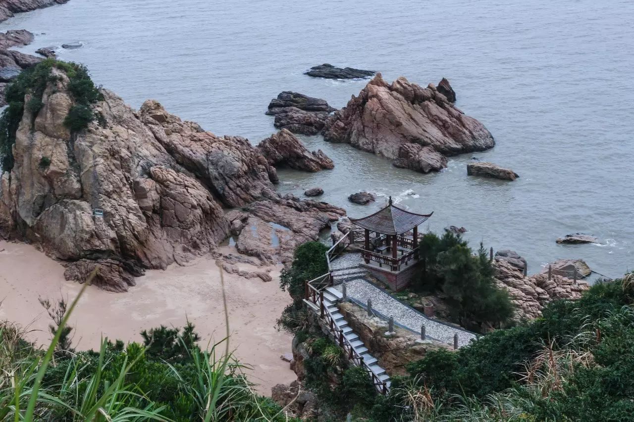 牛郎岗海滨景区:听海,亲水