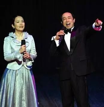 太荣耀!!!吕丽萍、孙海英演唱《才德的妇人》