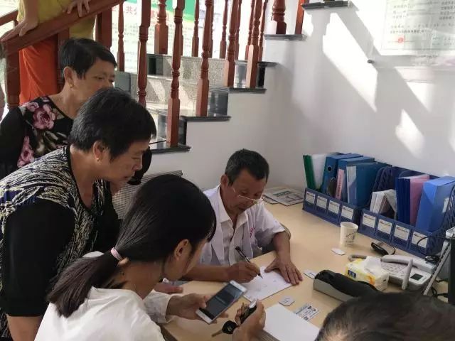 热烈庆祝将乐县首家医养结合卫生服务站在龙池社区成立了！