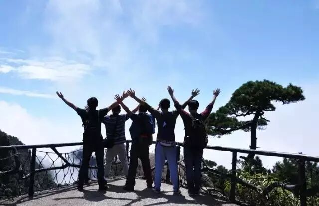 面对来势汹汹的"三伏天"，我只想到三清山凉快去！