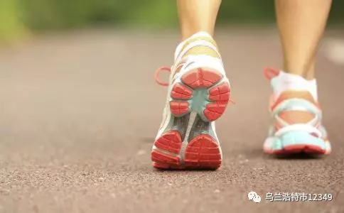 什么鞋子适合老人穿 教你如何选购老人鞋