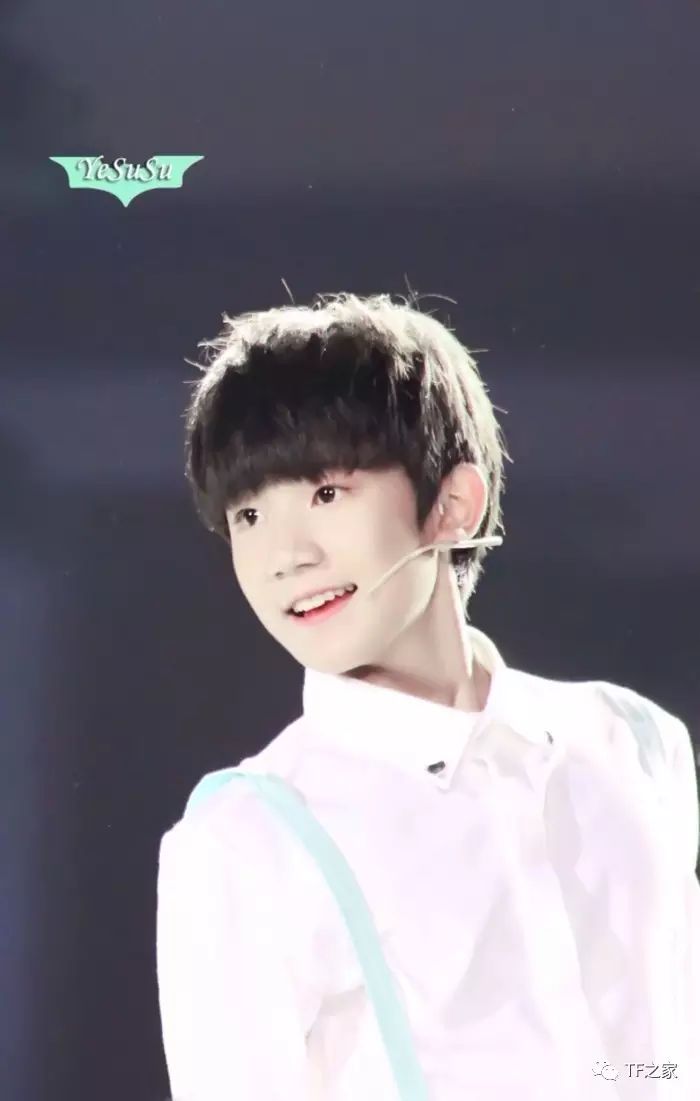 形影不离的 TFBOYS 为何王俊凯孤身一人现身北电?