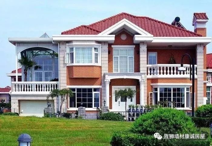 5款带烟囱装饰的二层农村别墅,第一款造价20万,第五款