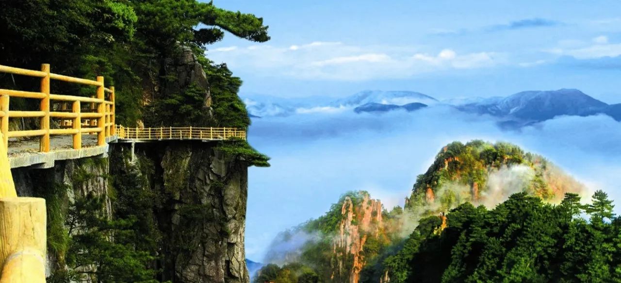 8 人间仙境——明月山  位于明月山温泉风景名胜区内的温汤镇,以富硒