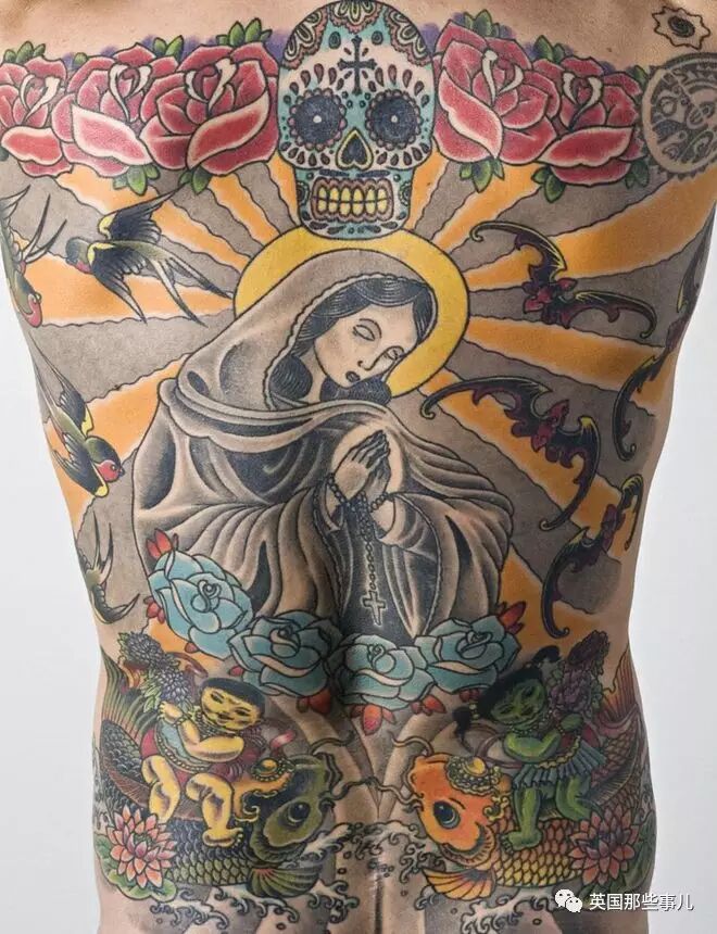 他用整块人皮做交易换来一身纹身，然而结局...