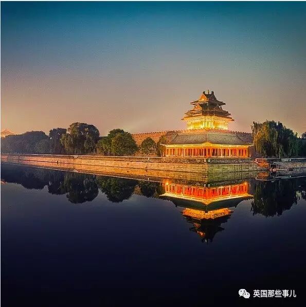 14岁黑银行30岁赚5.8亿美金 如今别人创业 他退休