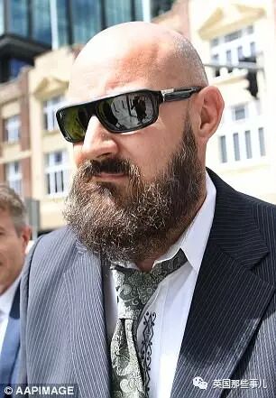 她被前任渣男用下流手段恶整了4年 终于迎来正义