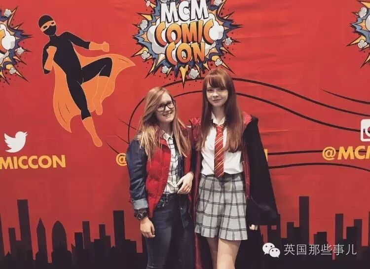 全世界哈迷已疯!罗琳亲自挑了一波网友的万圣装扮