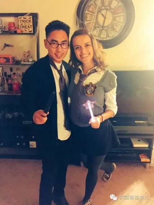 全世界哈迷已疯!罗琳亲自挑了一波网友的万圣装扮