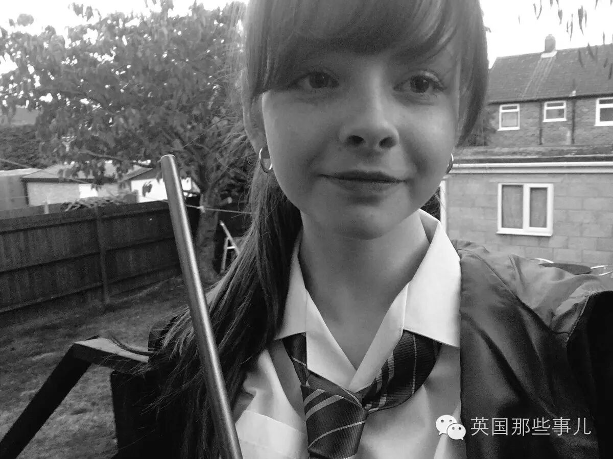 全世界哈迷已疯!罗琳亲自挑了一波网友的万圣装扮