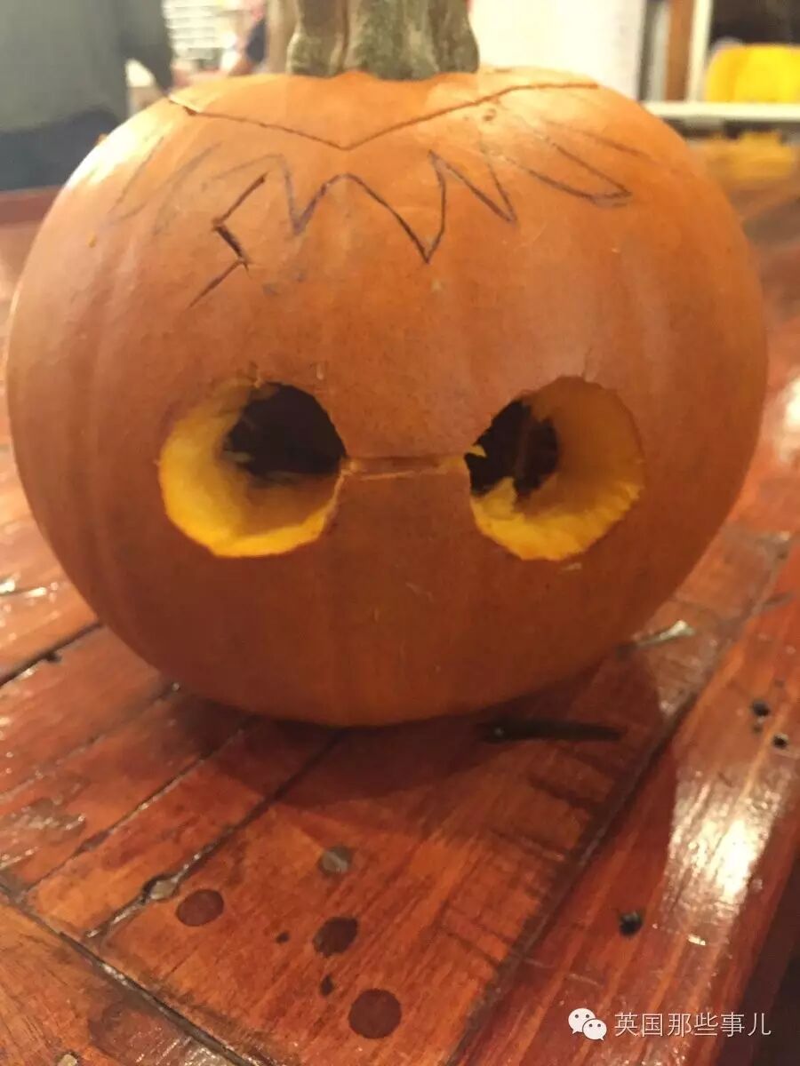 全世界哈迷已疯!罗琳亲自挑了一波网友的万圣装扮