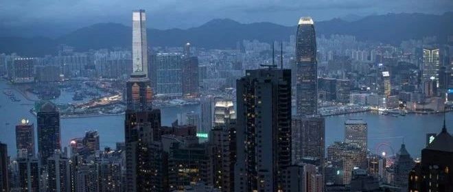 外媒：一些香港银行家放弃高职厚薪计划移民