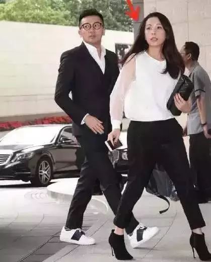 35岁张娜拉变成这副模样,难怪当年因说错一句话被封杀
