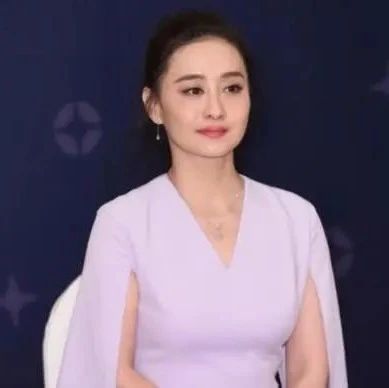 太突然!45岁琼瑶女神陈德容自曝8年婚姻告终,富商前夫身家过亿