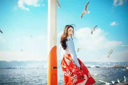 唐立淇(唐绮阳)2017年10月运势星座属蛇双鱼座女2019年运势详解图片