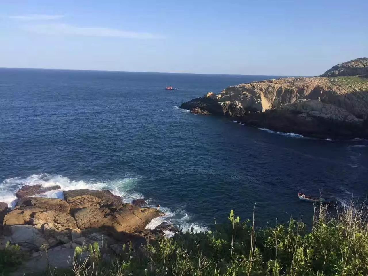 昨晚,美丽的鱼山岛,流下蓝色的眼泪