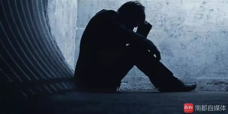 深圳一政协委员、公司总经理坠亡 讣告称其抑郁