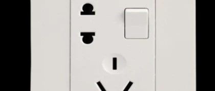 电气百科：开关插座面板安装的步骤？