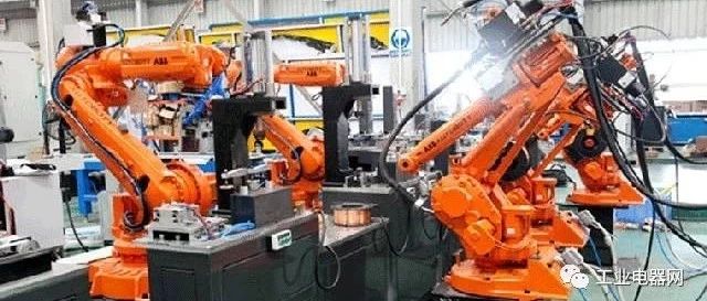 电气百科：工业机器人的11个知识问答，“业内人”必看！