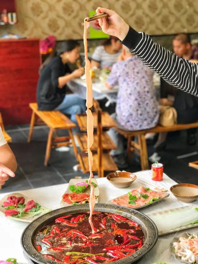 重庆牛杂火锅加盟费多少钱_重庆牛杂火锅_火锅重庆牛杂哪家好吃