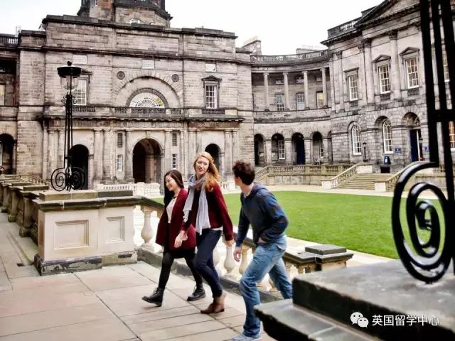 of edinburgh爱丁堡大学艺术,人文学院有相关说明  ▼ 学院之间转专业