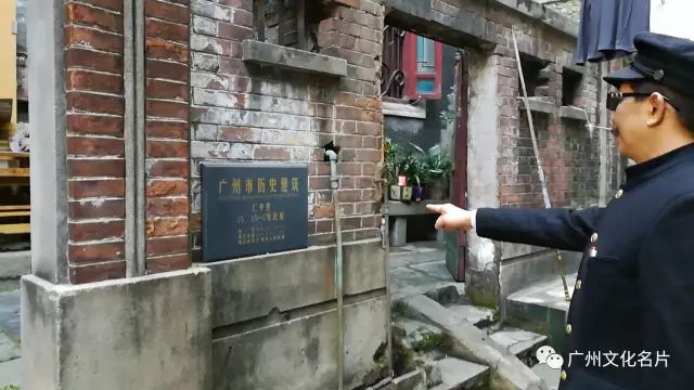 上海08機(jī)bb機(jī)印刷招聘網(wǎng)_印刷名片機(jī)_用ai做查入的圖片做名片怎樣印刷