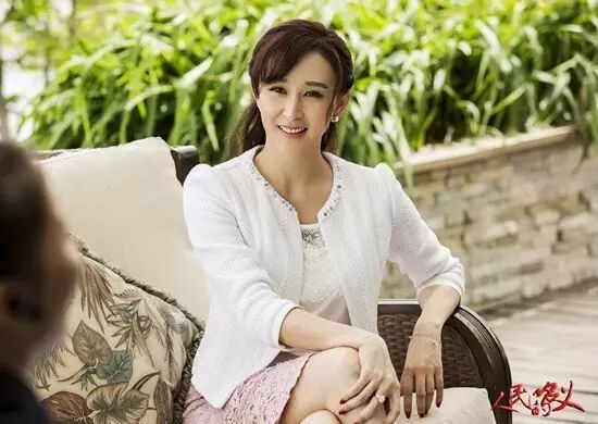 高晓琴的成功,让阔太胡静又一次华丽转身