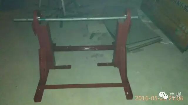 32层电梯更换钢丝绳经验分享