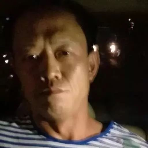 甲西涉毒逃犯李某 . 在五金城被抓！